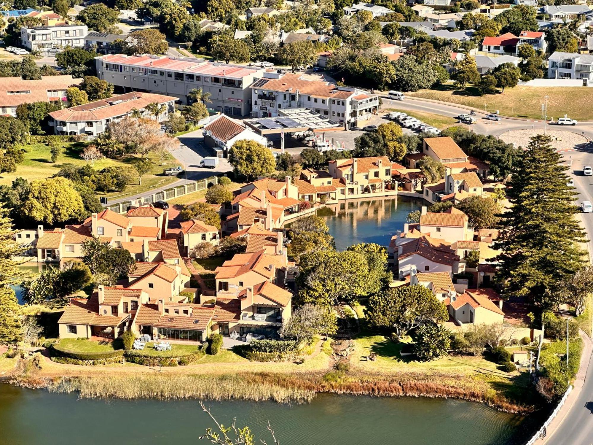Appartamento Beau Rivage Unit 9 Plettenberg Bay Esterno foto